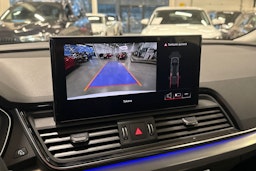 valkoinen Audi Q5 2023 kuva 22.