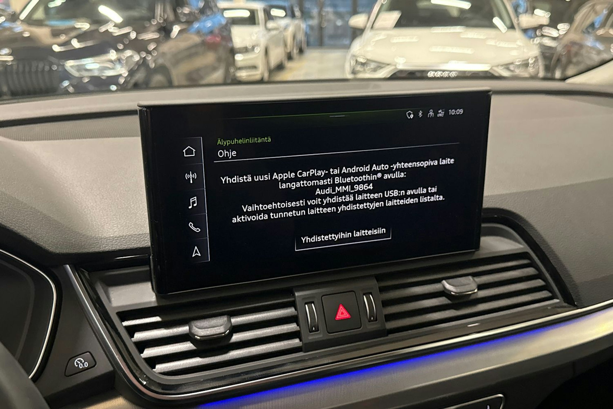 valkoinen Audi Q5 2023 kuva 25.