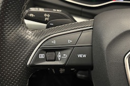 met. harmaa Audi Q5 2022 kuva 17.