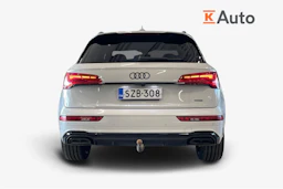 valkoinen Audi Q5 2022 kuva 7.