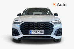 valkoinen Audi Q5 2022 kuva 8.