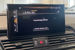 valkoinen Audi Q5 2022 kuva 25.