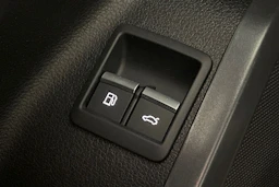 valkoinen Audi Q5 2022 kuva 36.