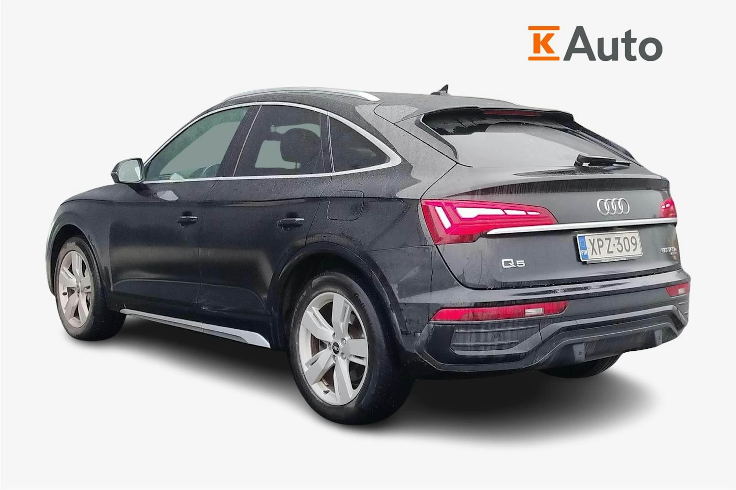 musta Audi Q5 2022 kuva 2.
