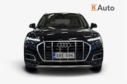 musta Audi Q5 2022 kuva 5.