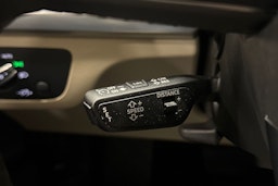 musta Audi Q5 2022 kuva 18.