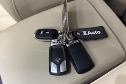 musta Audi Q5 2022 kuva 33.
