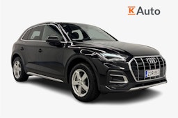 musta Audi Q5 2022 kuva 1.