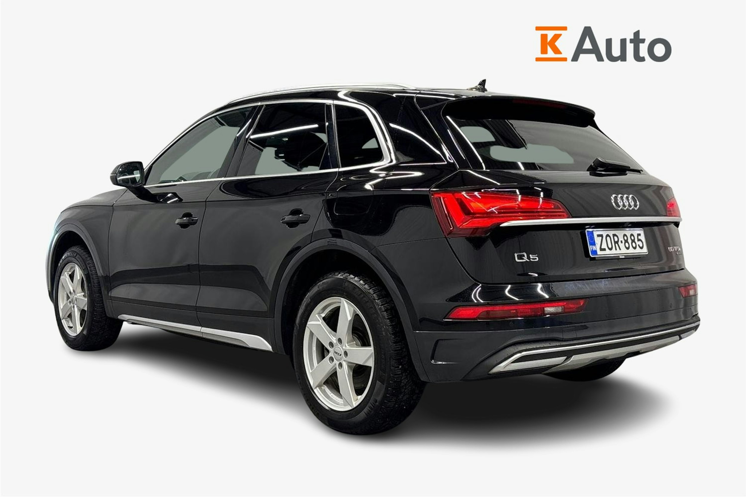 musta Audi Q5 2022 kuva 2.