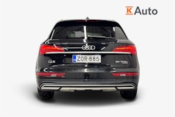 musta Audi Q5 2022 kuva 3.