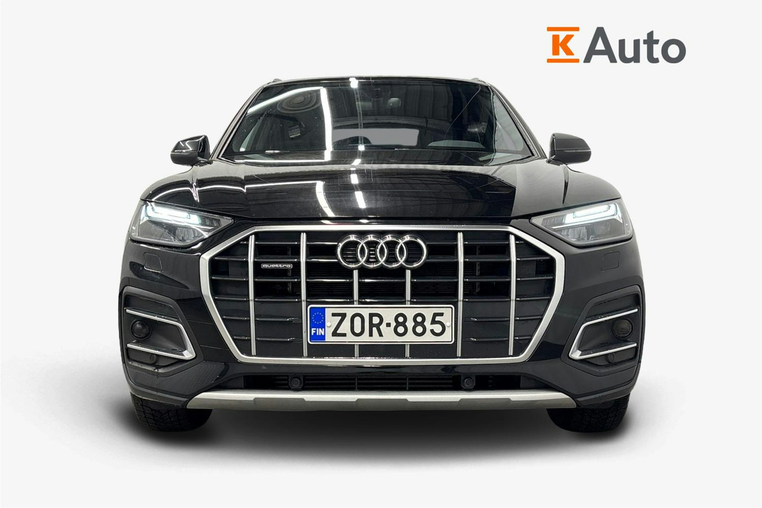 musta Audi Q5 2022 kuva 5.