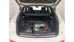 met. valkoinen Audi Q5 2023 kuva 6.