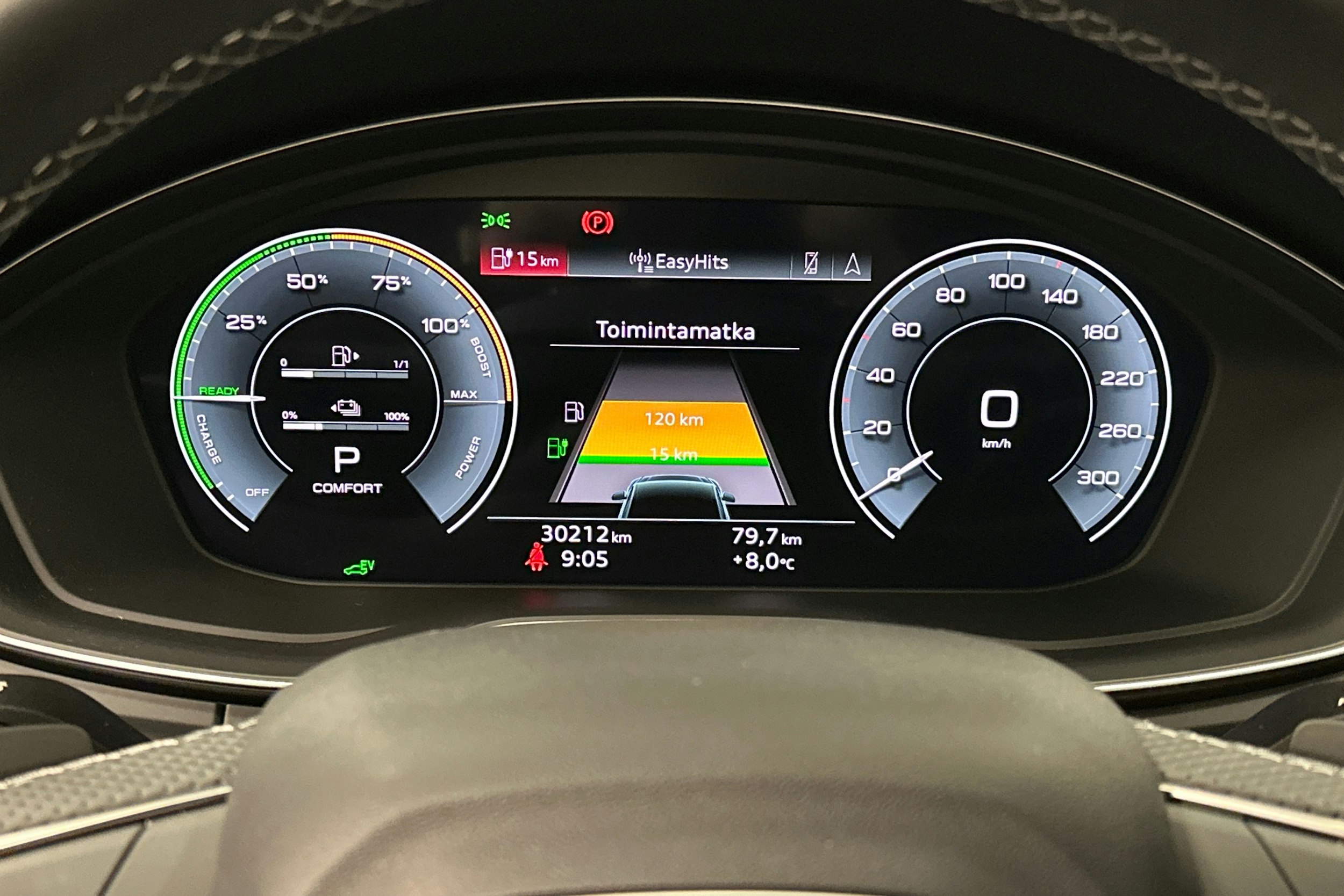 valkoinen Audi Q5 2023 kuva 21.