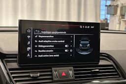 valkoinen Audi Q5 2023 kuva 28.