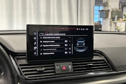 valkoinen Audi Q5 2023 kuva 29.