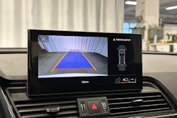 valkoinen Audi Q5 2023 kuva 32.