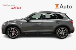 harmaa Audi Q5 2023 kuva 6.