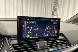 harmaa Audi Q5 2023 kuva 20.