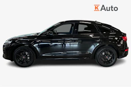 musta Audi Q5 2023 kuva 5.