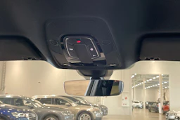 musta Audi Q5 2023 kuva 18.