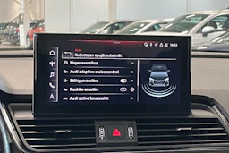 musta Audi Q5 2023 kuva 27.