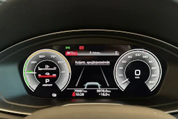 met. musta Audi Q5 2023 kuva 15.