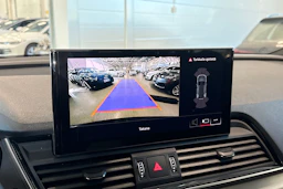 met. musta Audi Q5 2023 kuva 20.