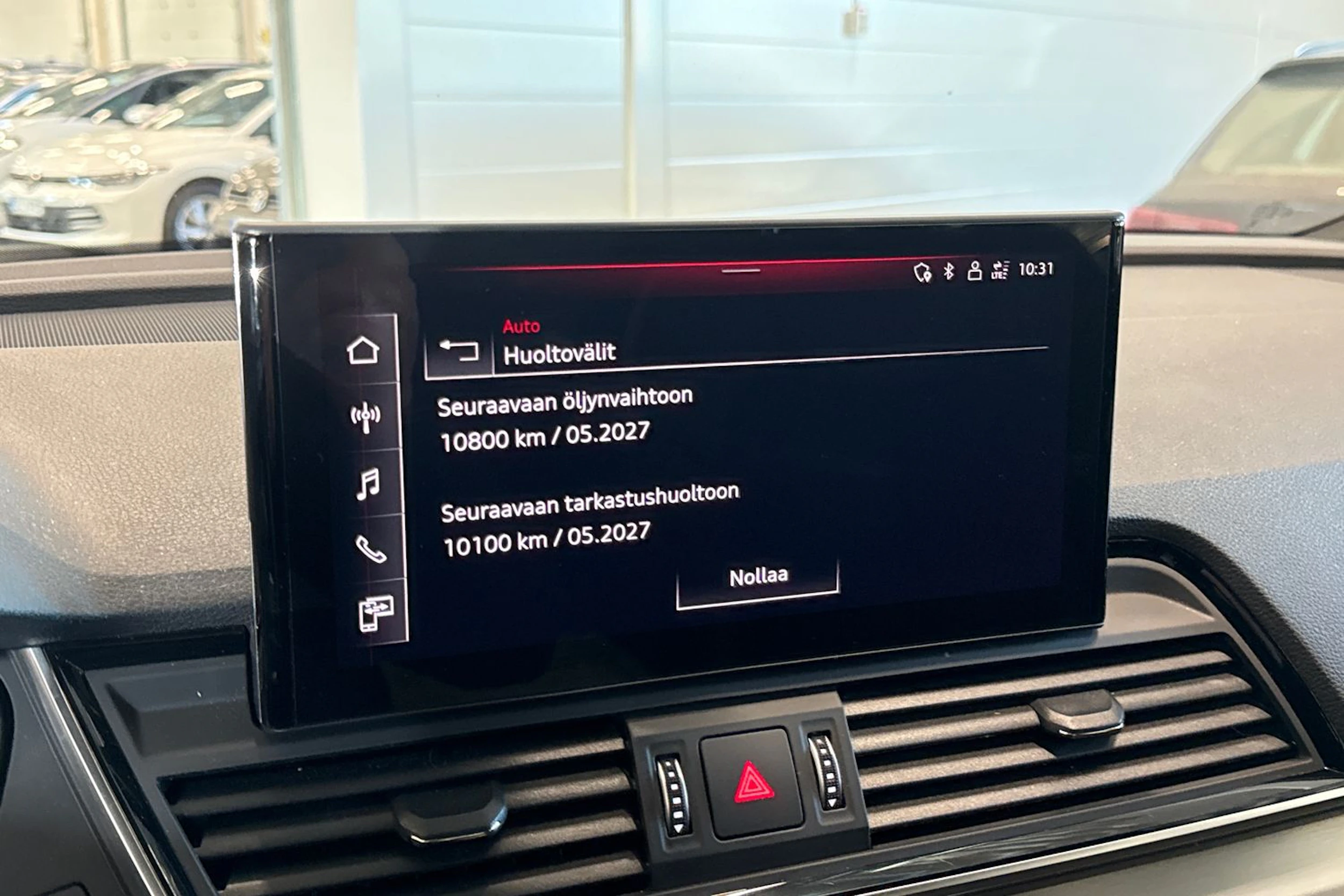 met. musta Audi Q5 2023 kuva 23.