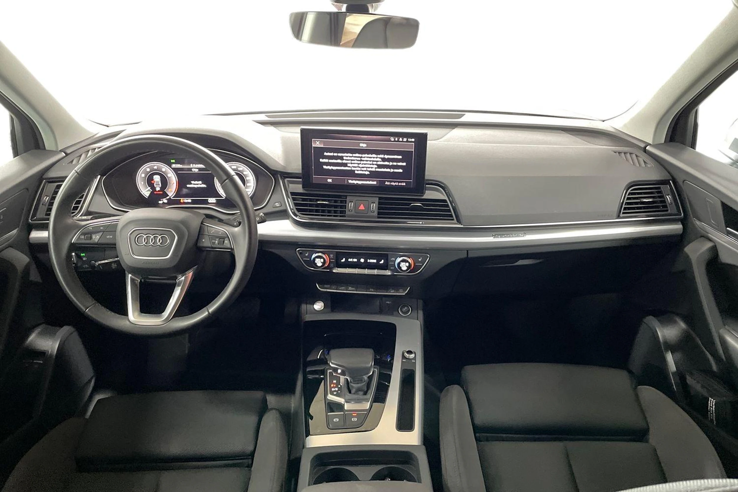 Audi Q5 2023 kuva 7.