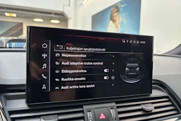 sininen Audi Q5 2023 kuva 23.