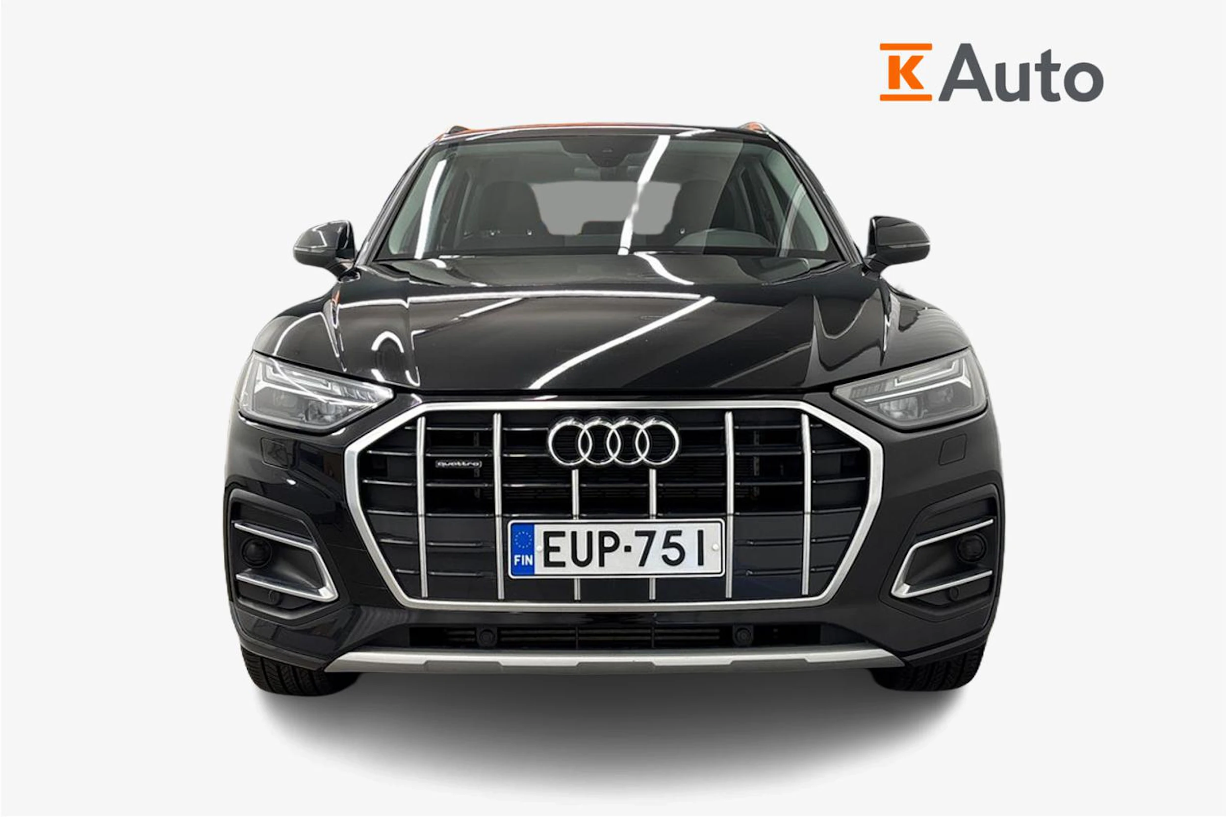 musta Audi Q5 2023 kuva 4.