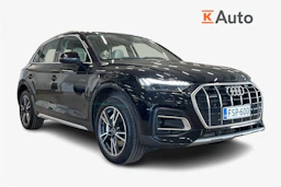 musta Audi Q5 2023 kuva 1.