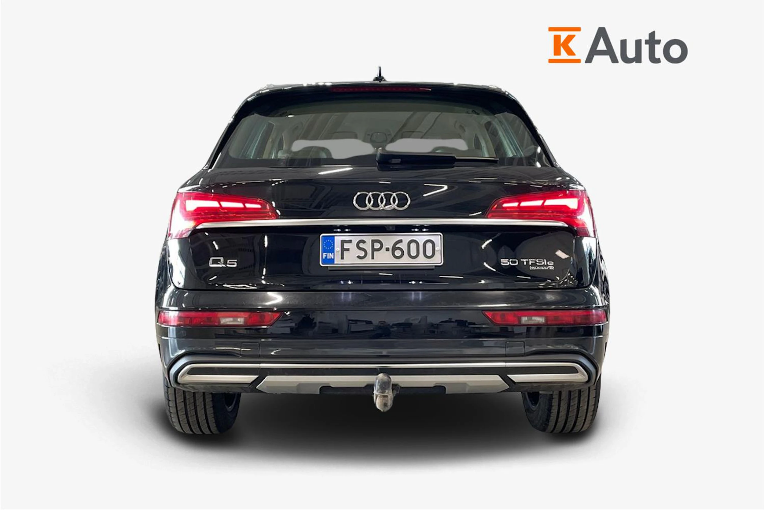 musta Audi Q5 2023 kuva 4.
