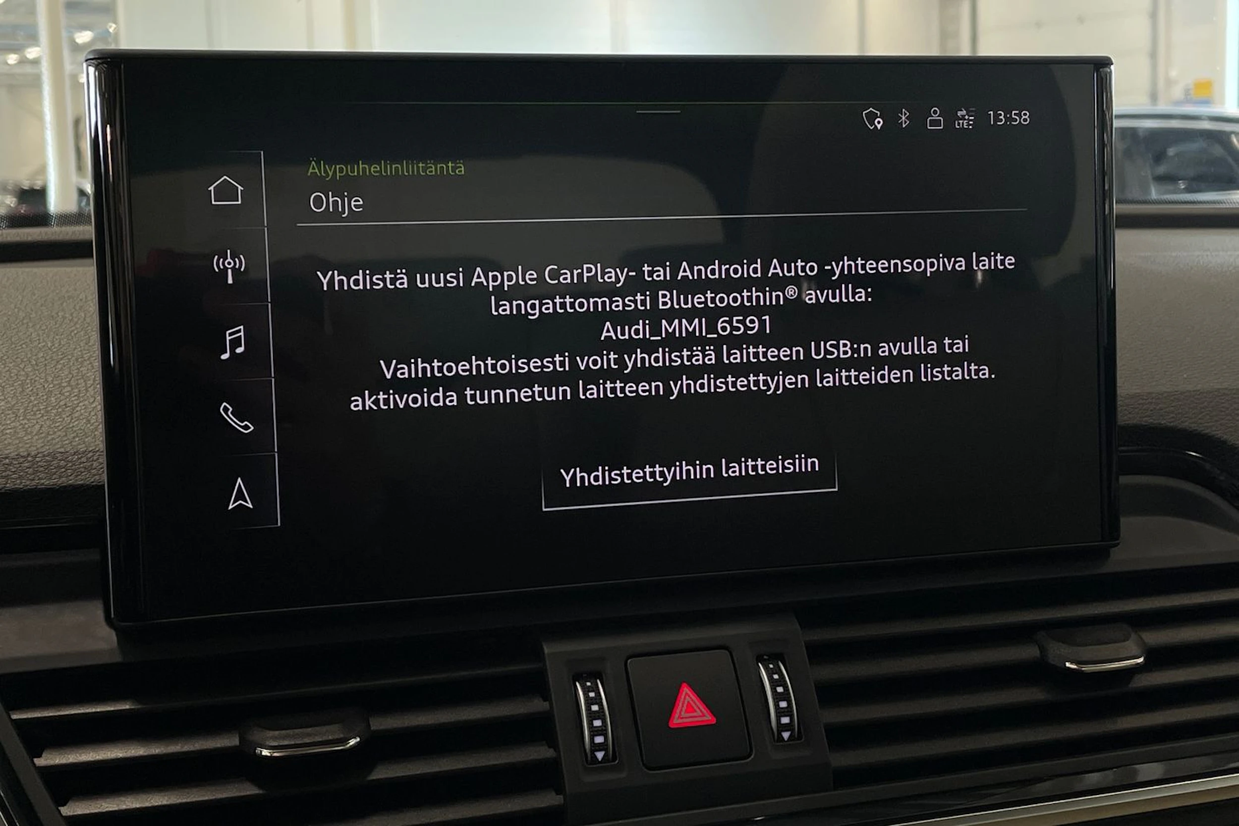 musta Audi Q5 2023 kuva 25.