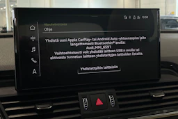 musta Audi Q5 2023 kuva 25.