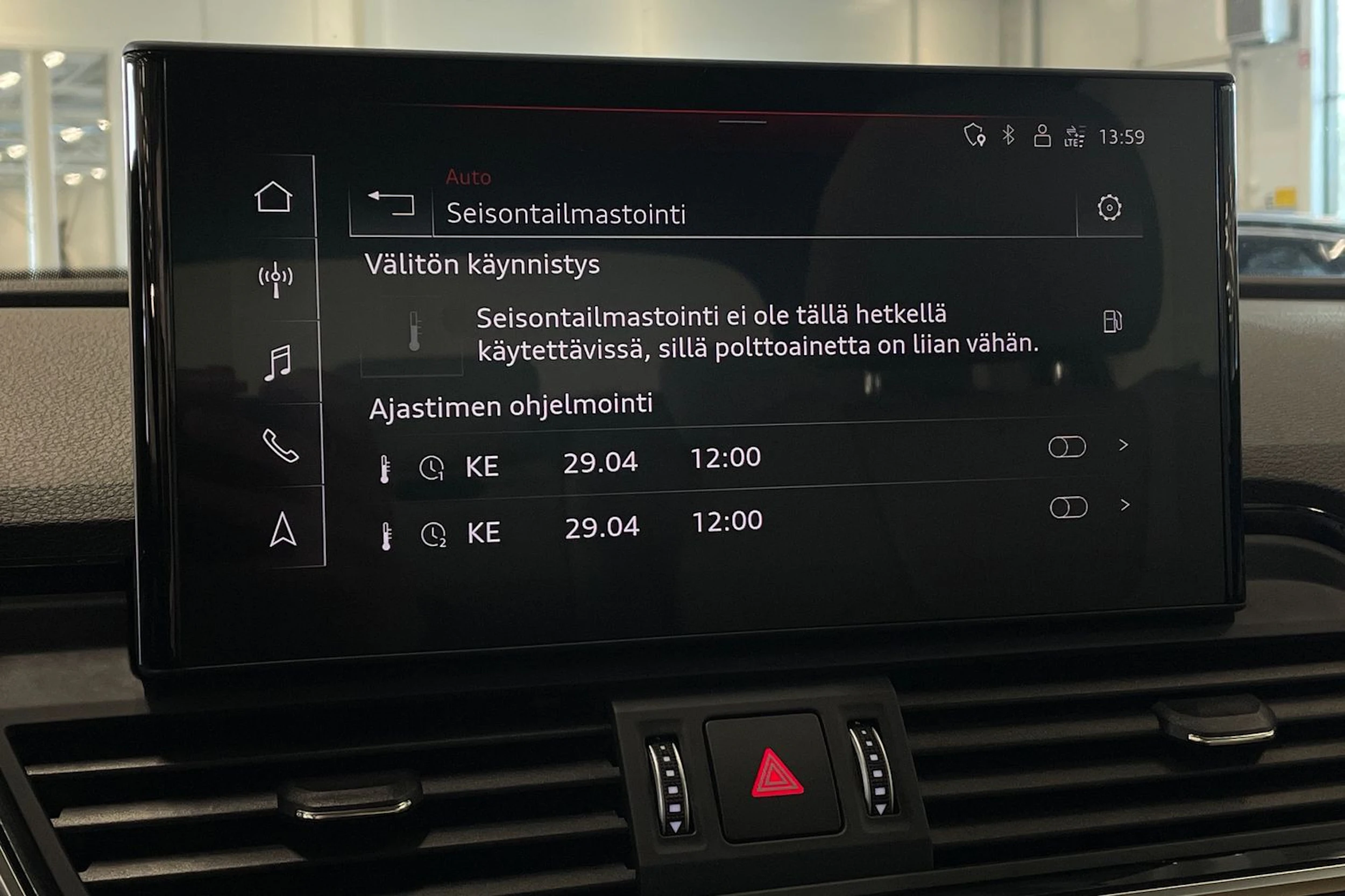 musta Audi Q5 2023 kuva 27.