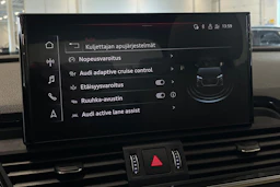 musta Audi Q5 2023 kuva 28.