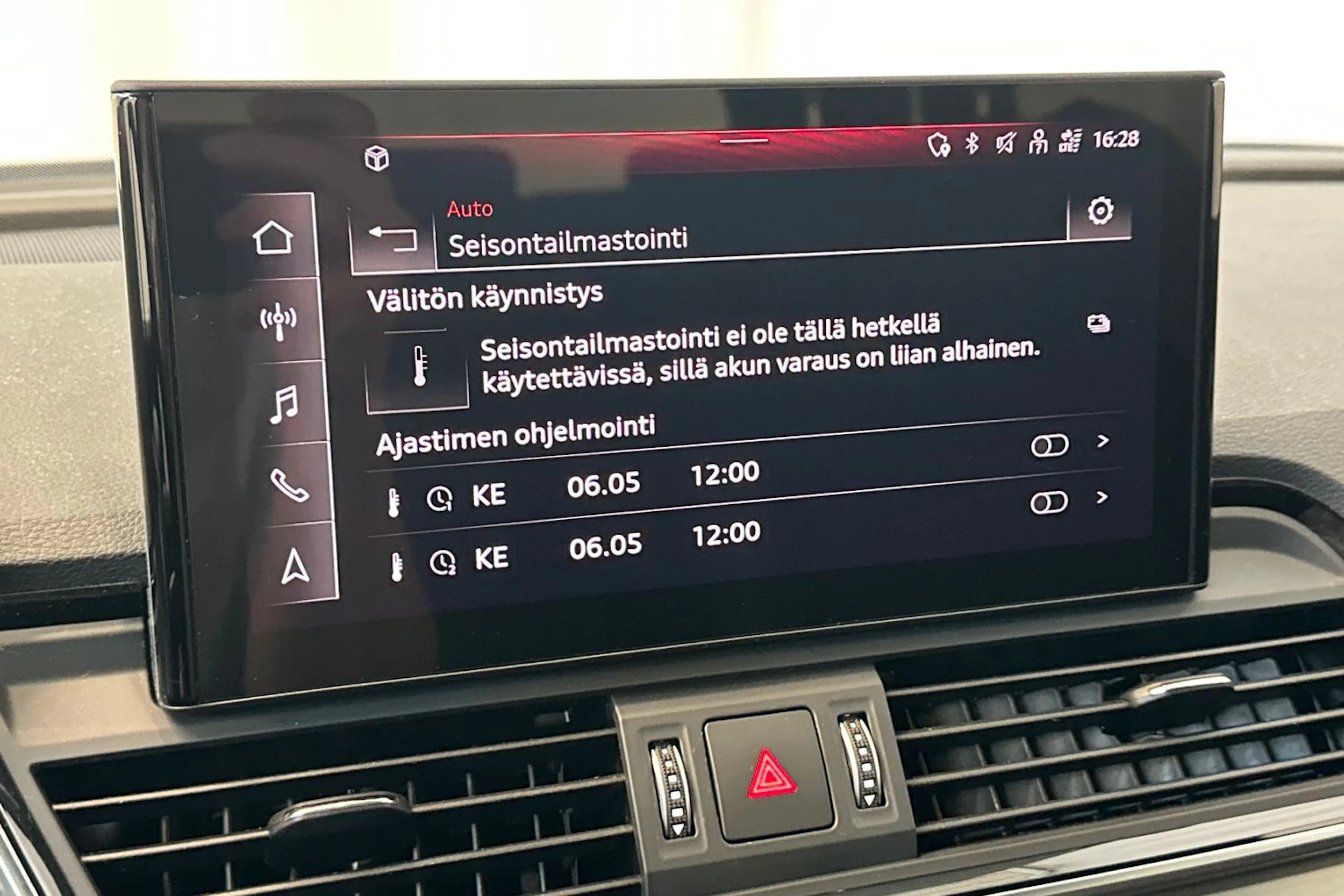 musta Audi Q5 2023 kuva 29.