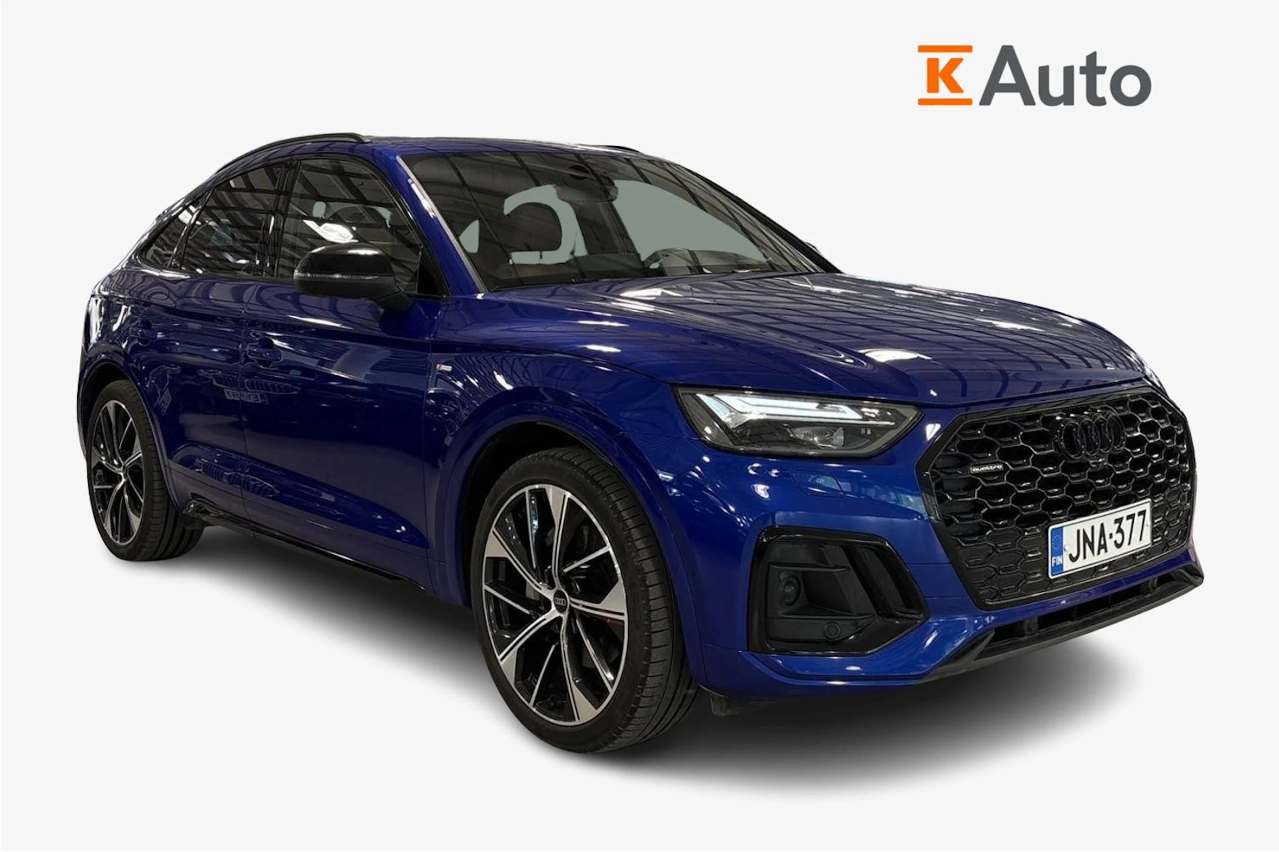 sininen Audi Q5 2023 kuva 1.