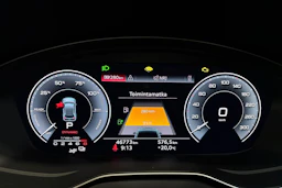 sininen Audi Q5 2023 kuva 25.