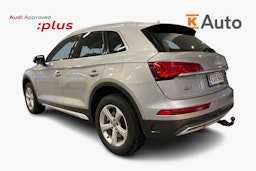 harmaa Audi Q5 2023 kuva 2.