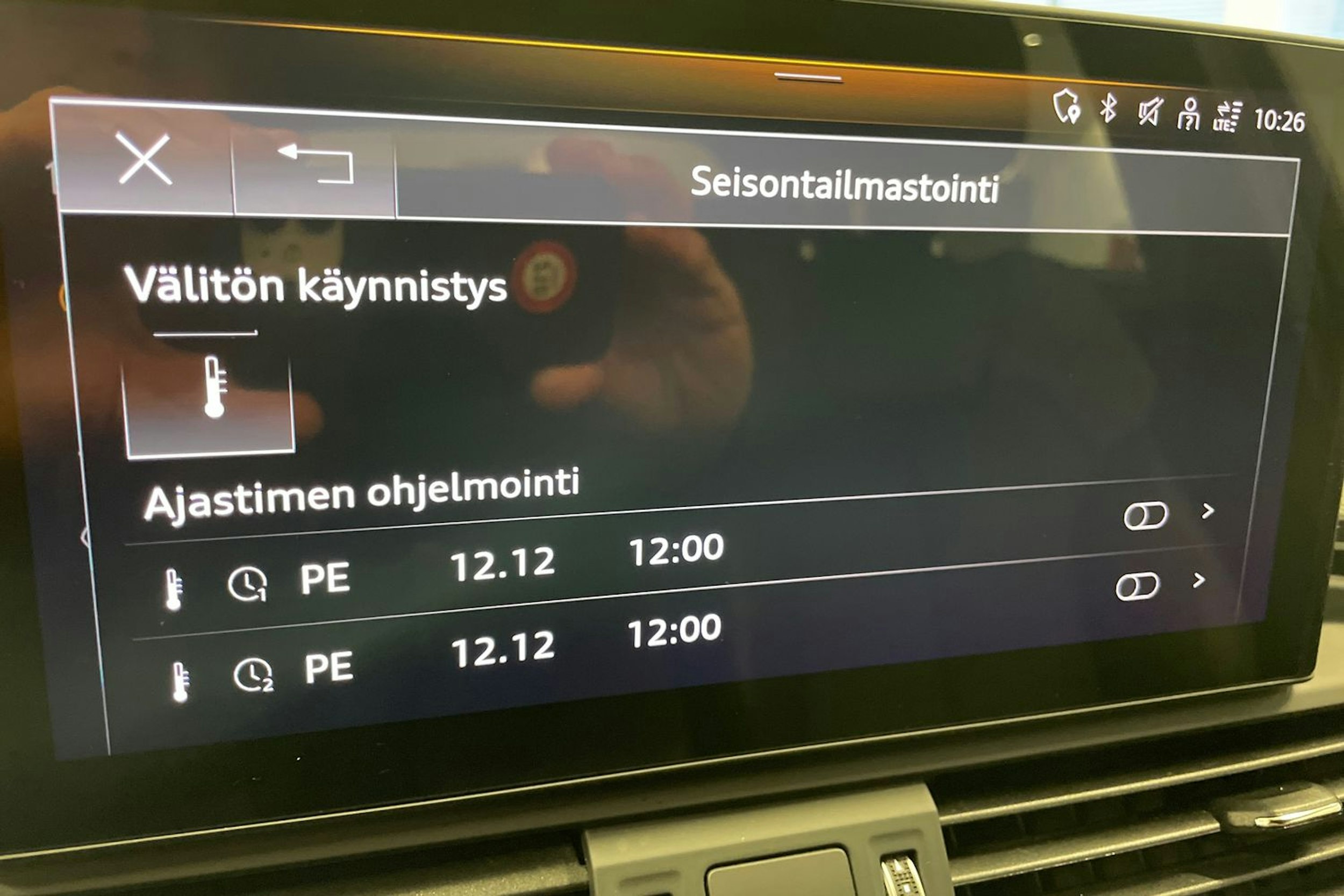 harmaa Audi Q5 2023 kuva 24.