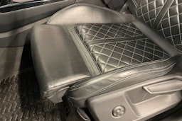 musta Audi Q5 2023 kuva 19.