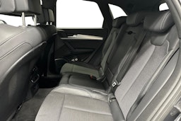 met. harmaa Audi Q5 2023 kuva 10.