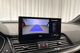 met. harmaa Audi Q5 2023 kuva 19.