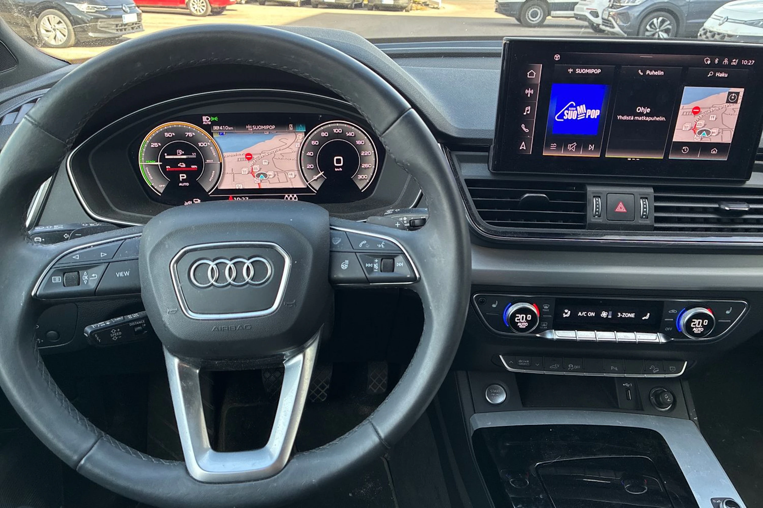 valkoinen Audi Q5 2023 kuva 4.