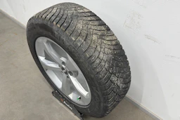 valkoinen Audi Q5 2023 kuva 15.