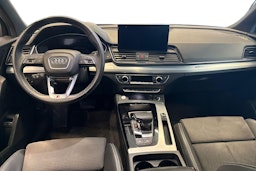 valkoinen Audi Q5 2023 kuva 9.