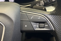 valkoinen Audi Q5 2023 kuva 22.