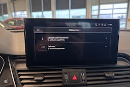 valkoinen Audi Q5 2023 kuva 26.